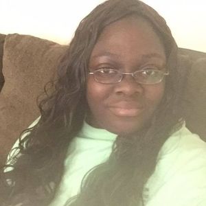 Meet your Posher, Alfre